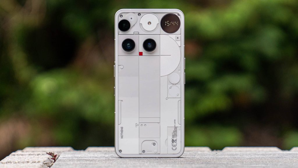 نقد و بررسی Nothing Phone 3: چراغ‌قوه گرون‌قیمت؟